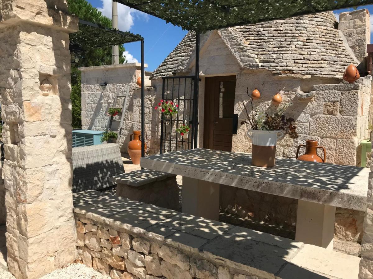 Trullo Grace -Trulli Anti' Charme & Relax Bed & Breakfast Alberobello Exterior photo